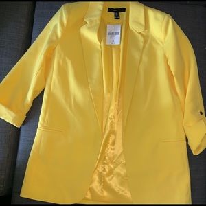 Yellow blazer